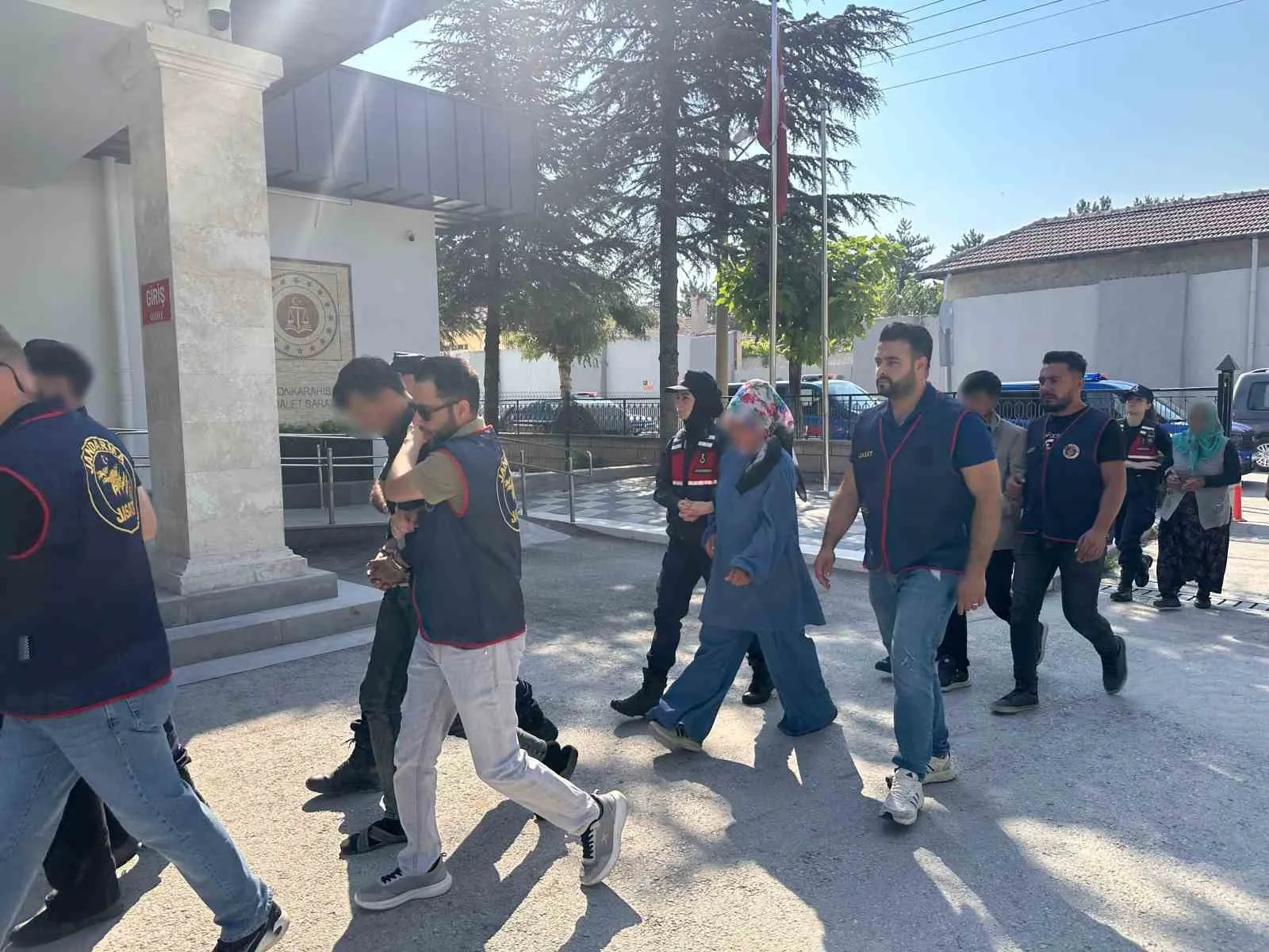 Afyonkarahisar'da kahreden ölüm: 4 yaşındaki Yunus Emre'nin şüpheli kaybında 5 gözaltı