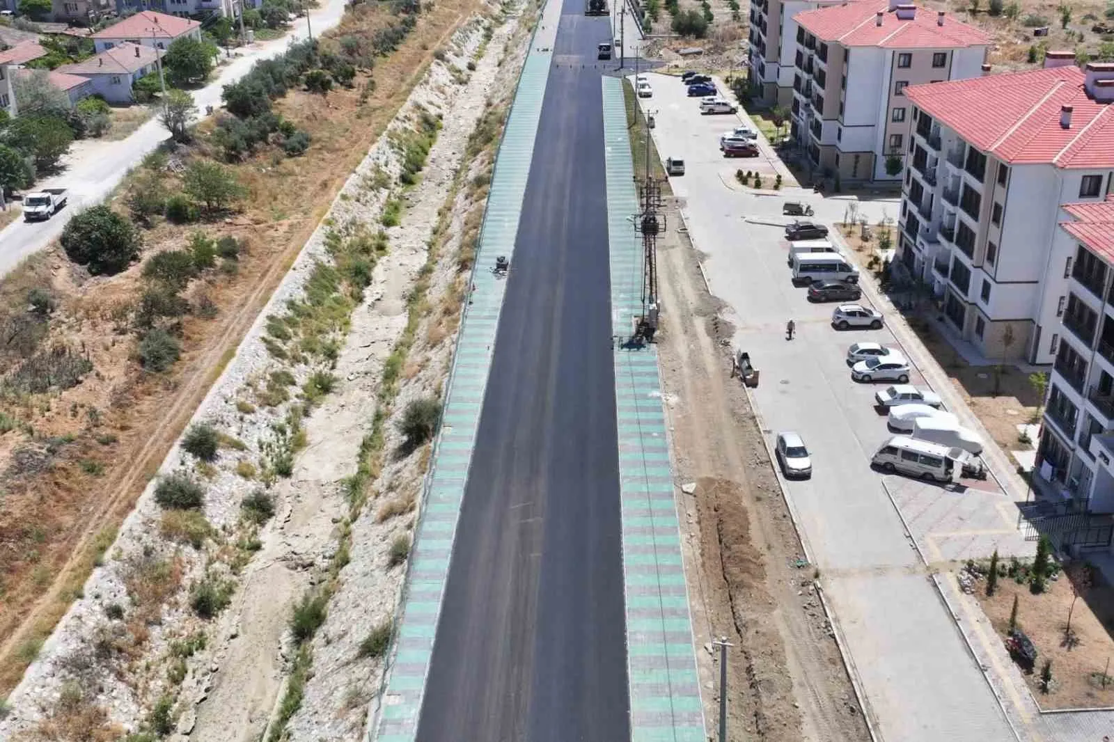 Köprübaşı’nda asfalt devrimi: İlçe merkezi çehre değiştiriyor