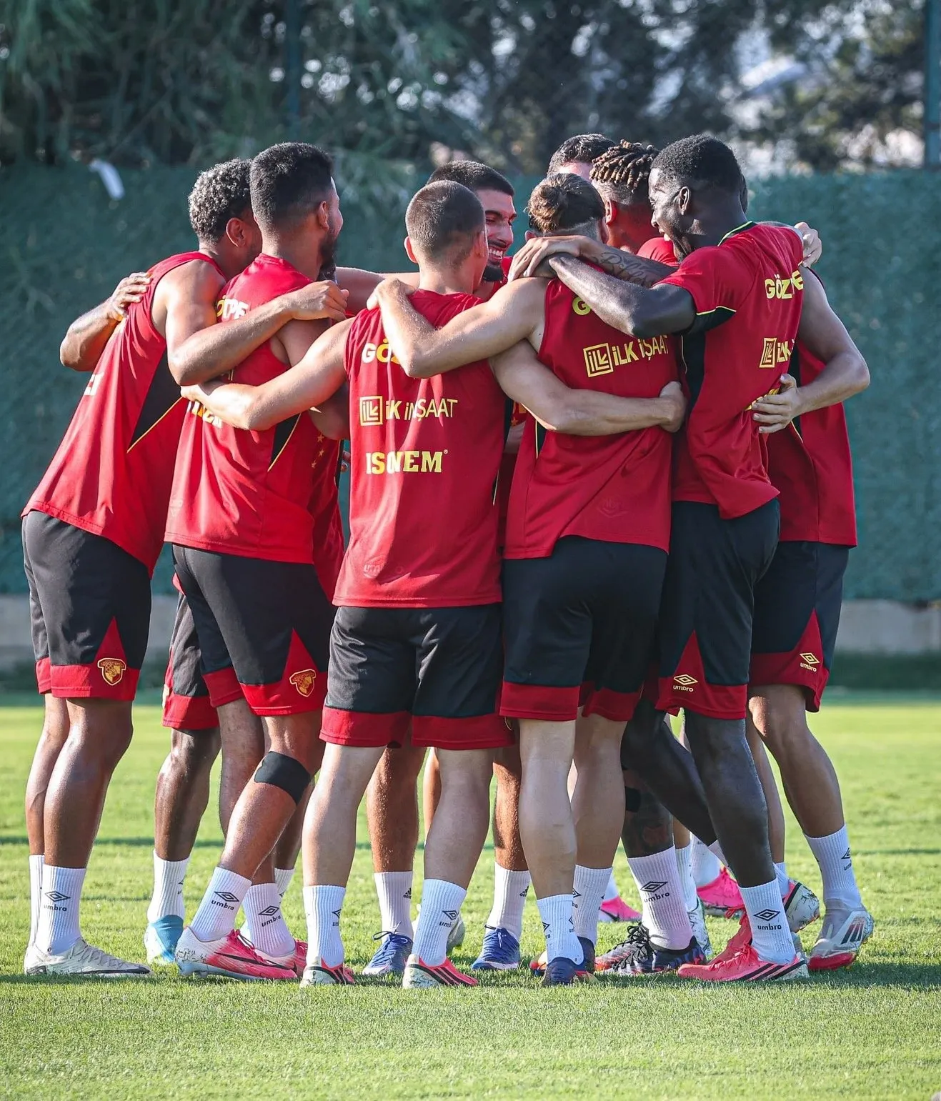 Göztepe’de gençlik rüzgarı esiyor: Süper Lig’in en dinamik kadrolarından biri