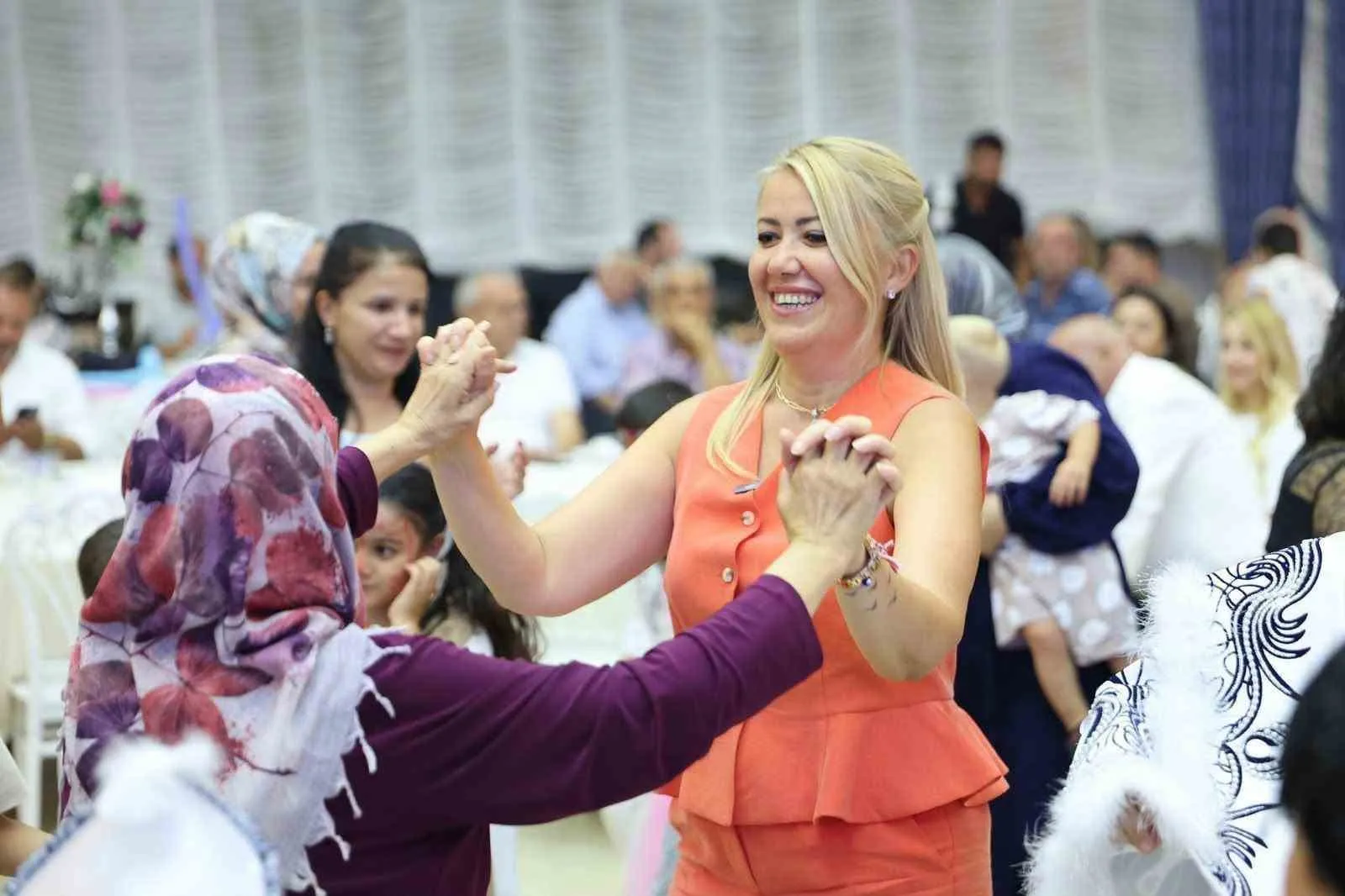 ** Merkezefendi’de 6. Geleneksel Sünnet Şöleni: Ailelerin Gurur Günü