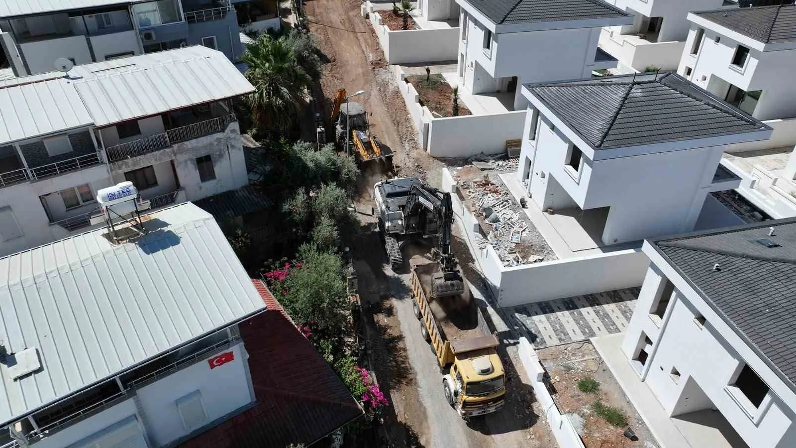 Didim'de ulaşım seferberliği: Akbük'ün çehresi değişiyor