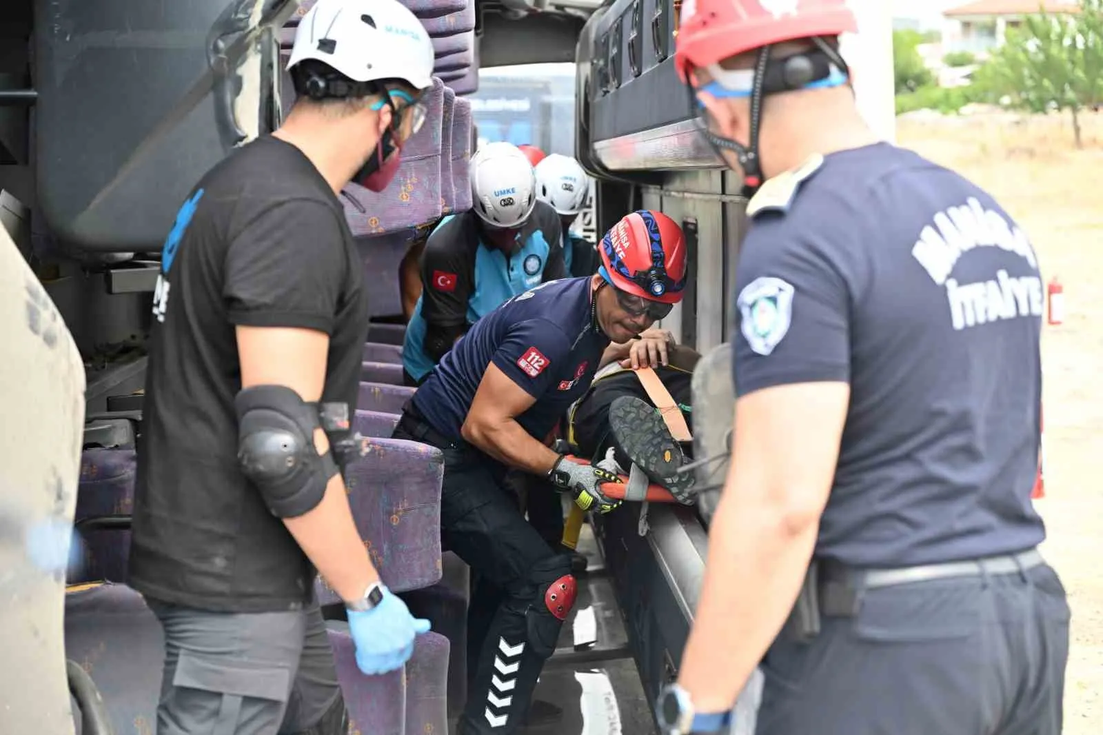 17 Ağustos’un acı hatırası Manisa’da eğitimle yaşatılıyor: Afete karşı tam donanımlı hazırlık