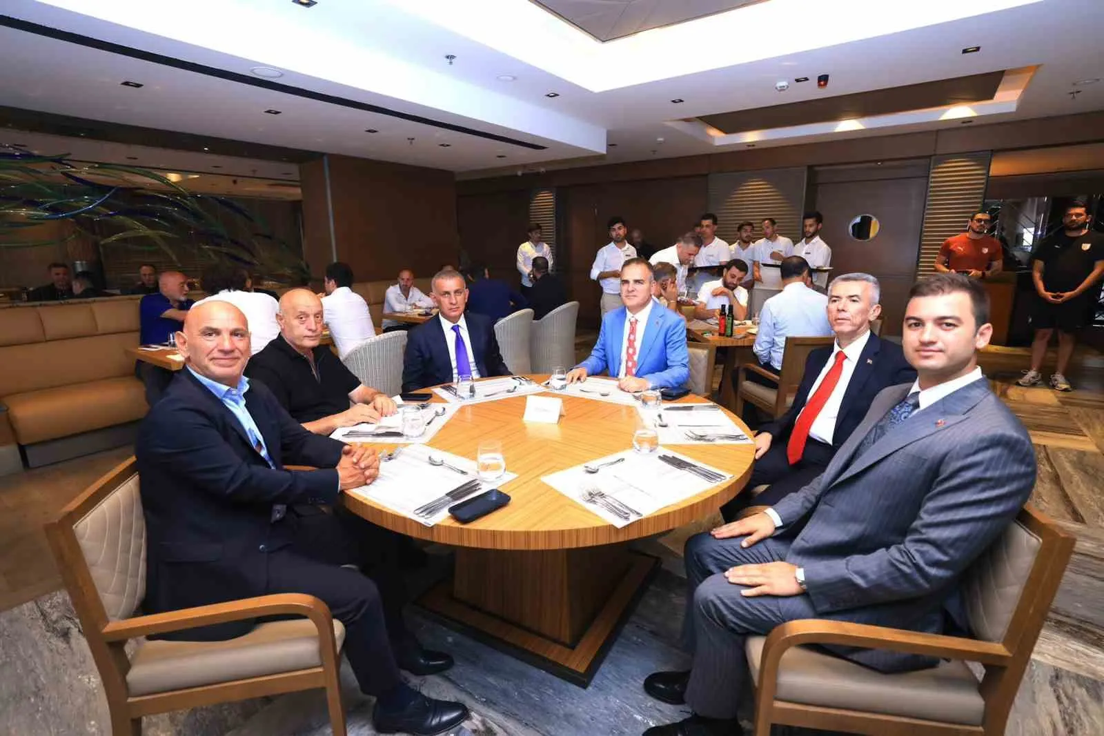 Bodrum'da futbol zirvesi: Tribünlerde centilmenlik rüzgarı esecek