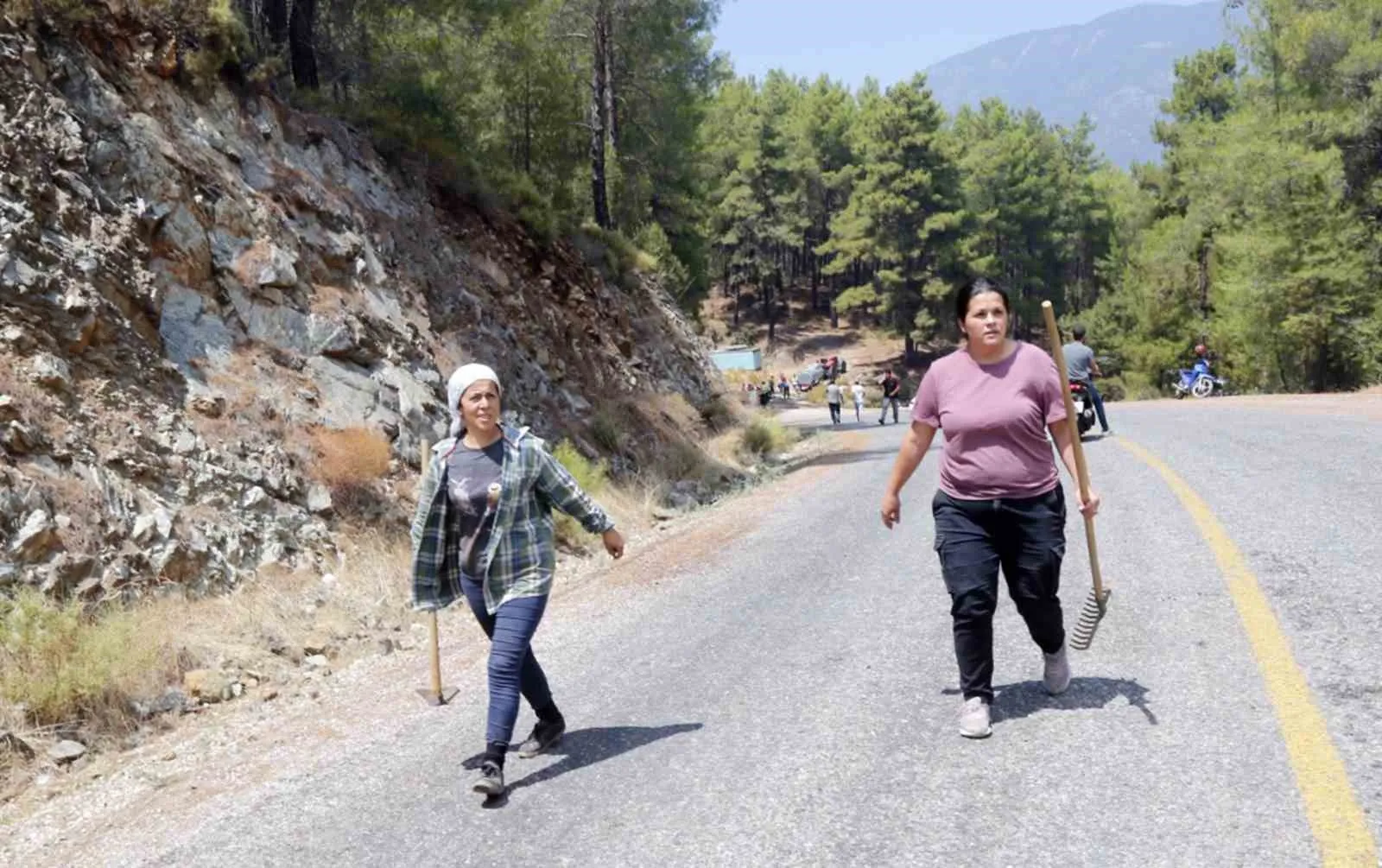 Alevlere karşı omuz omuza: Yeşil Vatan için tek yürek oldular
