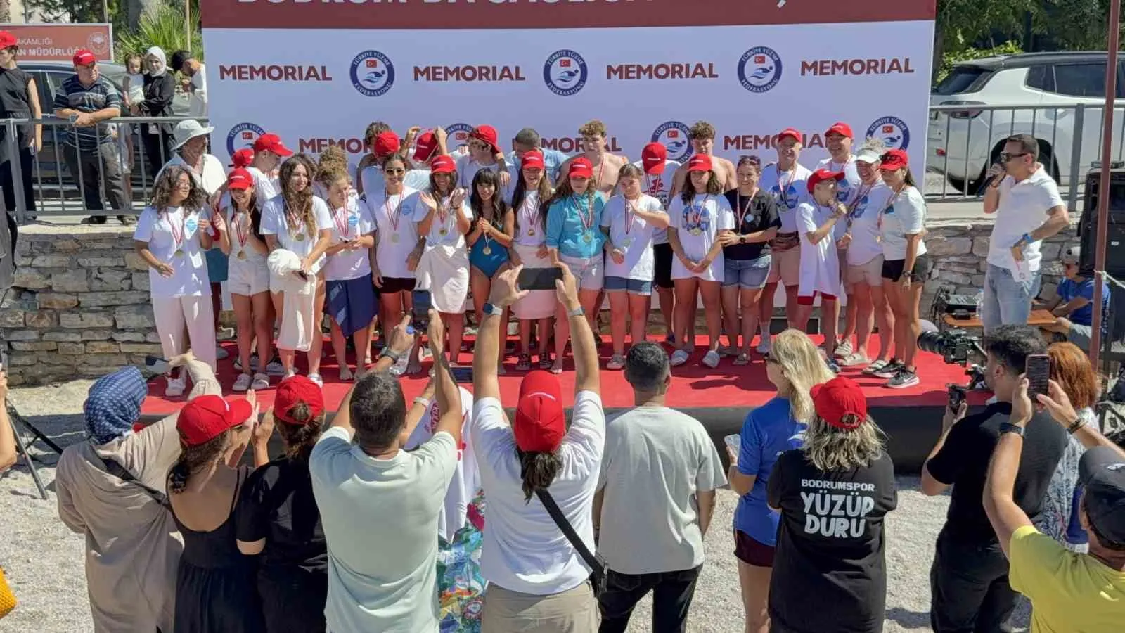Bodrum’da İkinci Buluşma: Sağlık İçin Denize Açılanlar Kumbahçe’de Buluştu