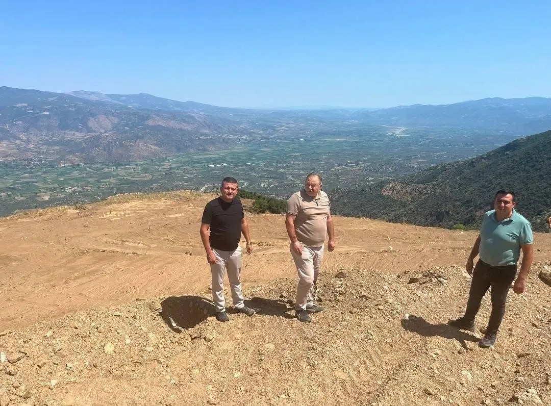 Bozdoğan’da hizmet mesaisi: Başkan Vekili Özcan sahaya indi