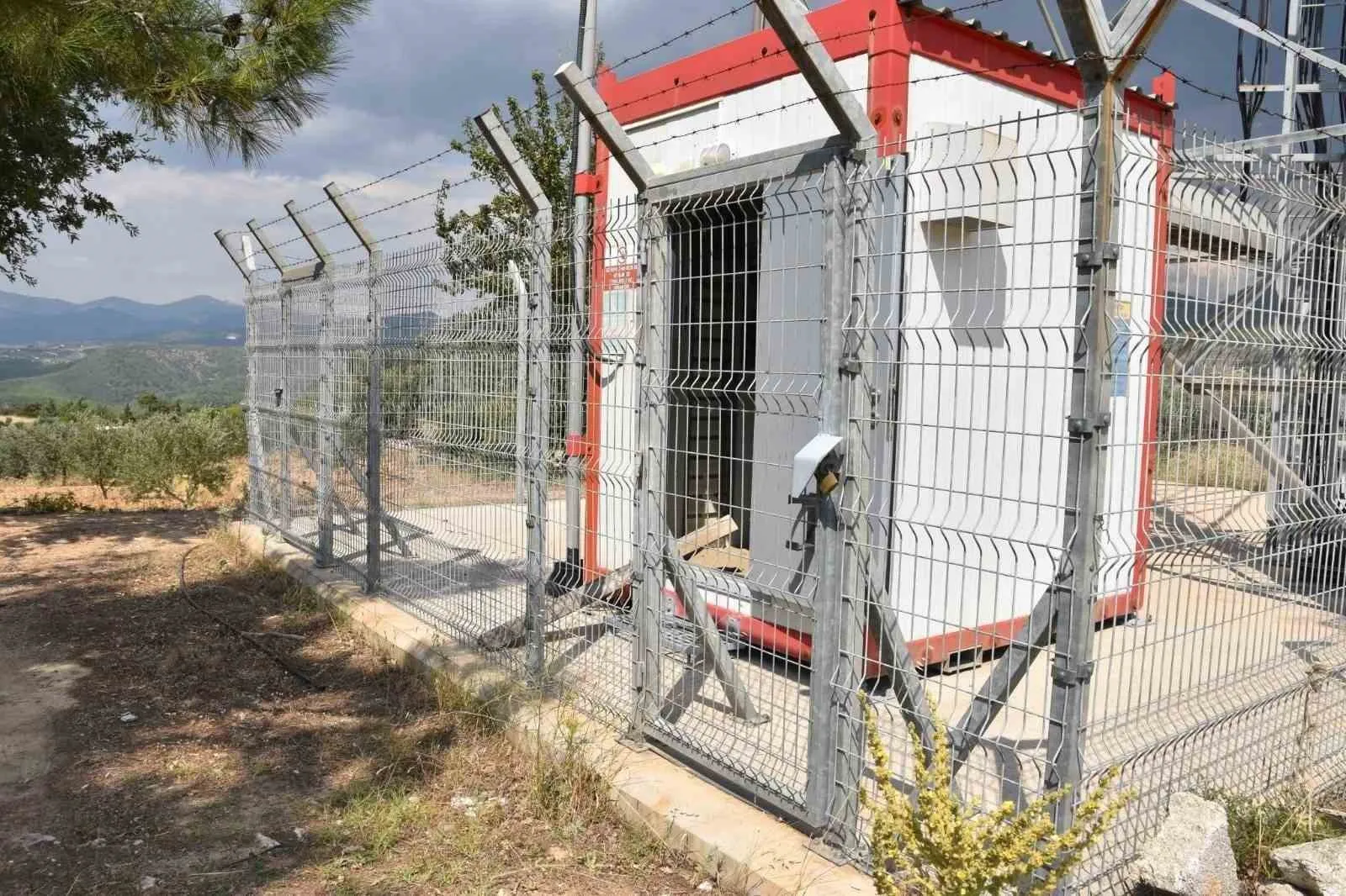 Muğla'da baz istasyonu vurgunu: 5 aylık takibin ardından kelepçeyi taktı