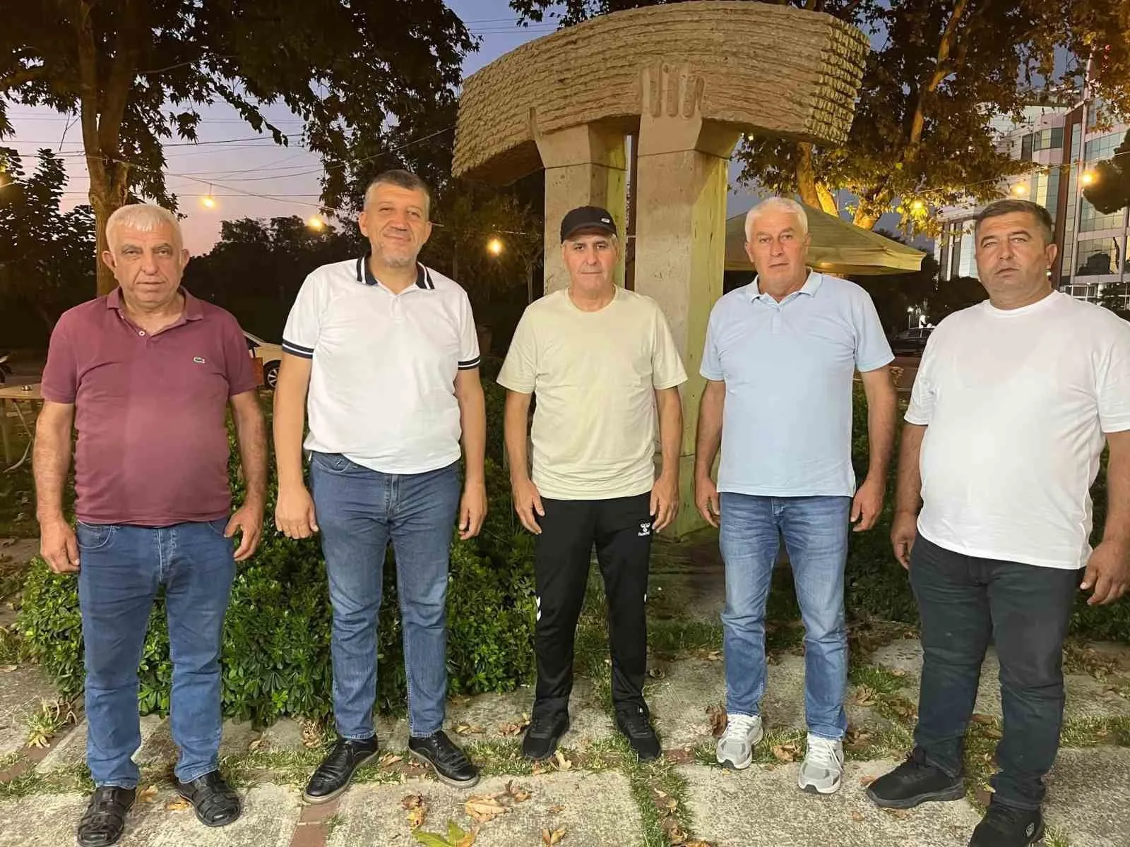 Köprübaşı Belediyespor’da yeni sayfa: Zeki Erguvan imzayı attı