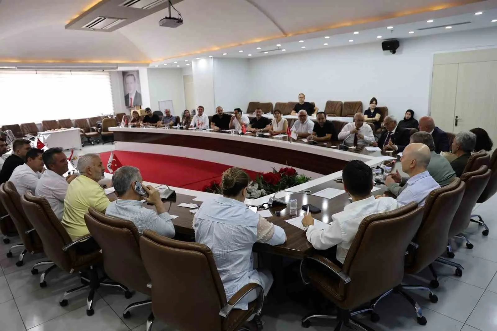 Denizli’nin yarınları için stratejik hamle: AK Parti’den tam kadro saha mesaisi