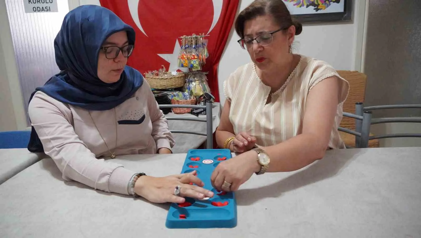 Anneliğin gücüyle gelen başarı: Çocuklarını kursa götürürken Manisa’nın ilk kadın mangala antrenörü oldu