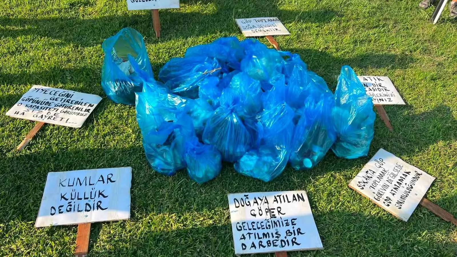 Kuşadası'nda spor ve çevre bilinci el ele verdi