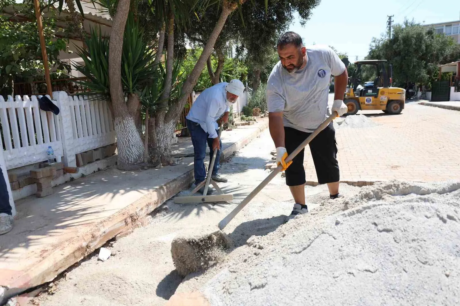 Didim’de ulaşım seferberliği: Yollar yenileniyor, konfor artıyor