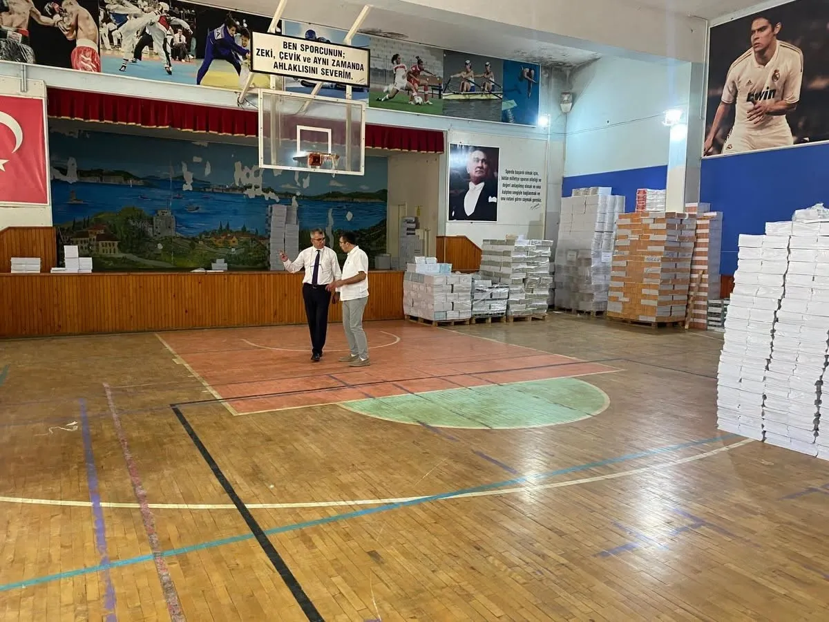 Aydın'da eğitimde lojistik seferberlik: Ücretsiz kitaplar için geri sayım başladı