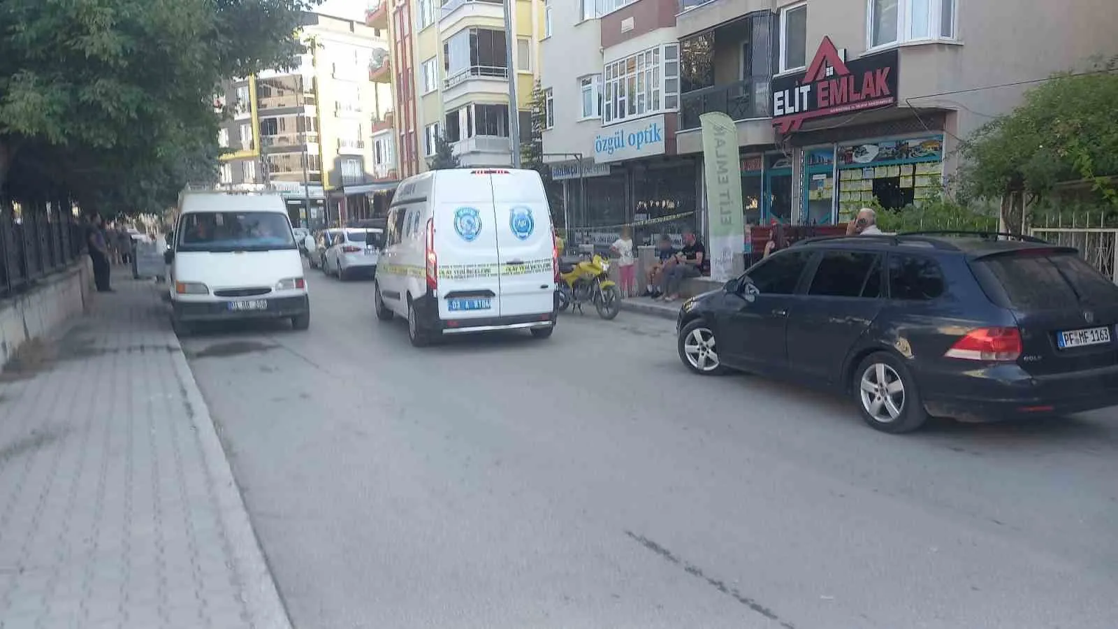 Sandıklı’da yürek yakan kaza: 62 yaşındaki kadın evinin penceresinden düşerek can verdi