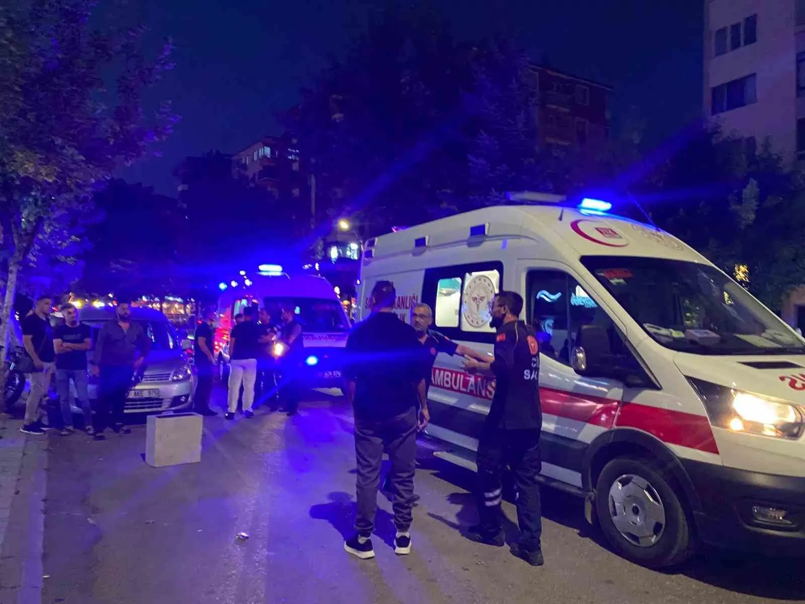 Afyonkarahisar'da yürek yakan kaza: Minik çocuk 6. kattan beton zemine çakıldı