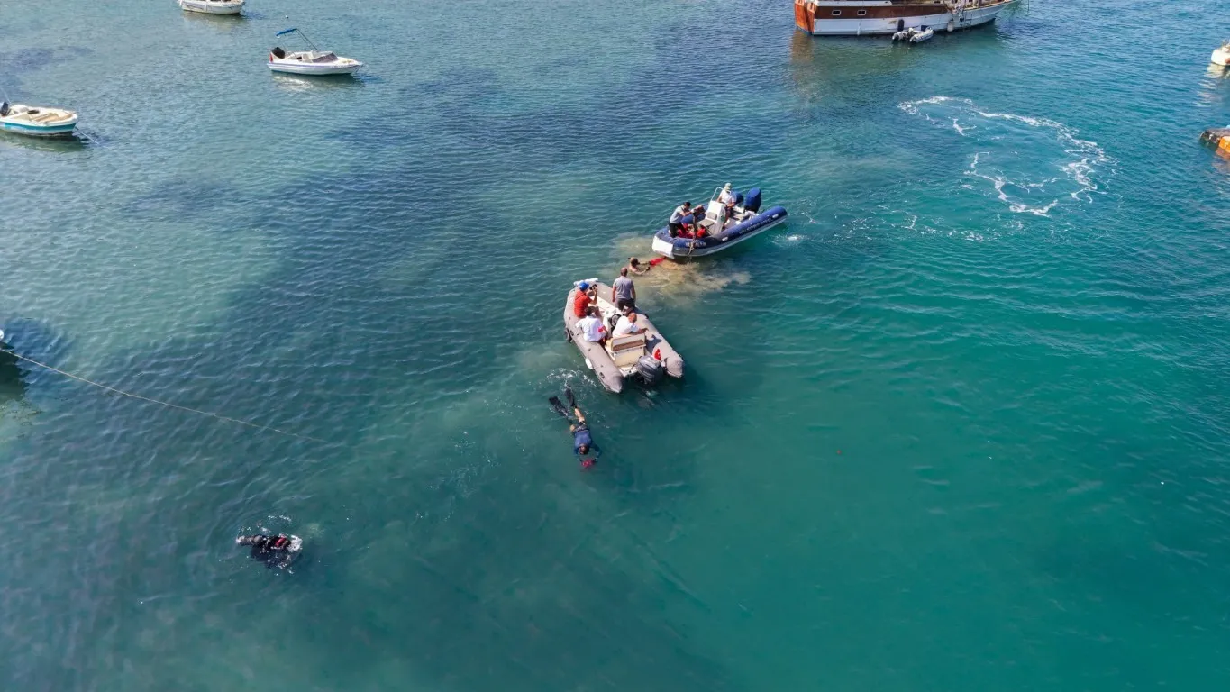 Bodrum'un maviliklerine atık darbesi: Denizden çıkanlar şoke etti