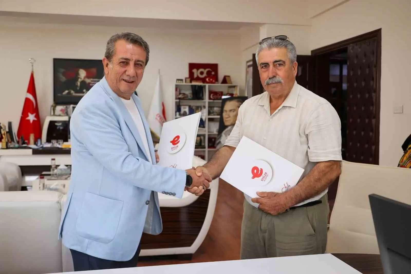 Efeler'de 33 yıllık hasret bitti: Kuva-yı Milliye ruhuna yeni merkez