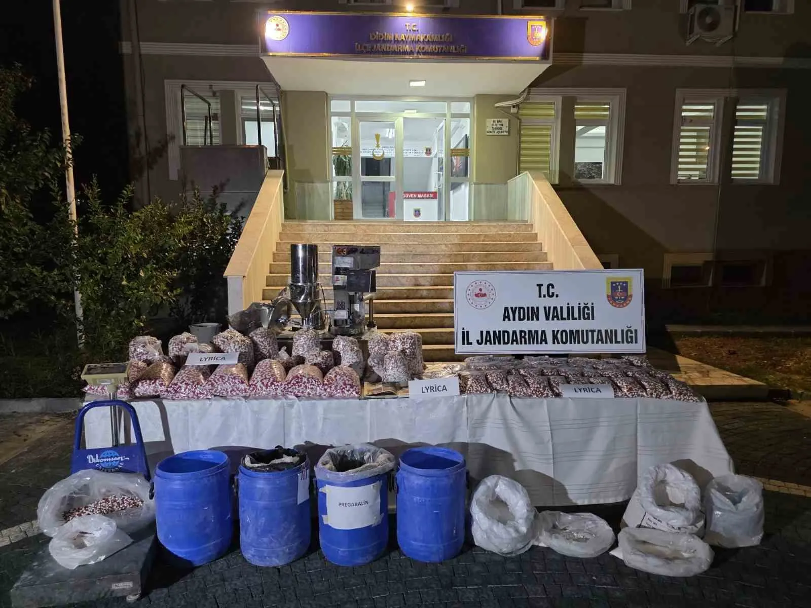 Didim'deki Çiftlikte 100 Milyonluk Hap İmalathanesi Çökertildi