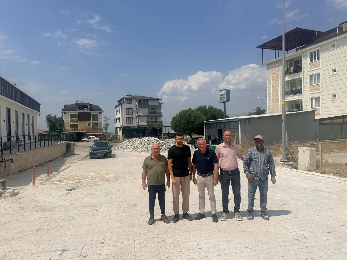 Honaz’da ulaşım seferberliği: Afşinbey Mahallesi yeni yüzüne kavuşuyor