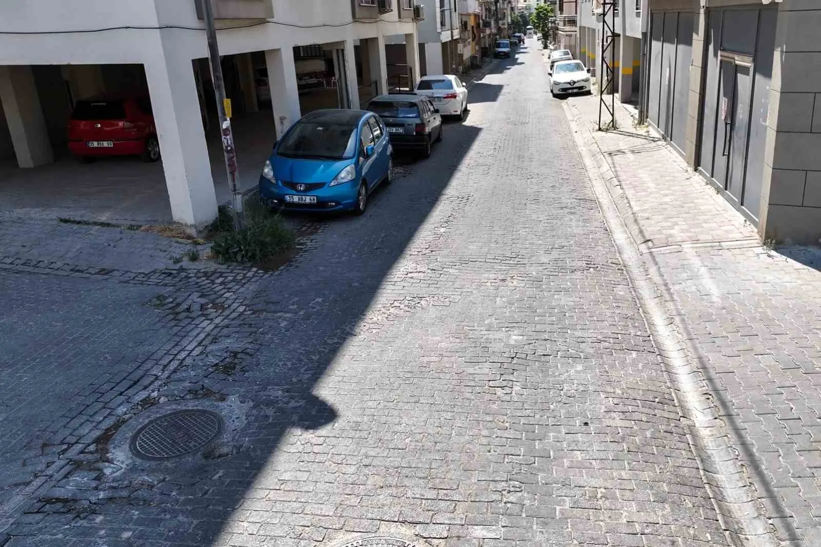 Efeler’de ulaşım seferberliği: Güzelhisar’ın çehresi değişiyor