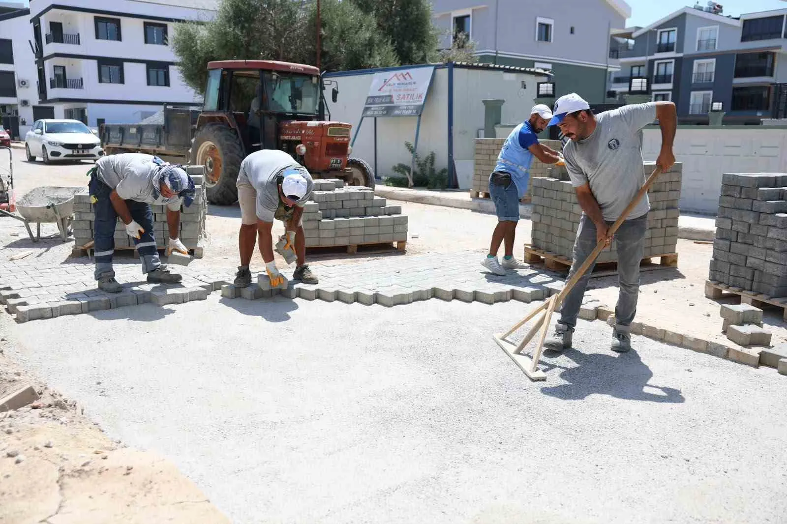 Didim’de ulaşım seferberliği: Yollar yenileniyor, konfor artıyor
