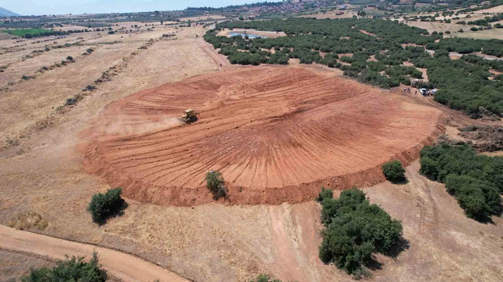 Salihli’nin tarım ve güvenlik kalkanı: Kemer’de dev gölet projesi yükseliyor