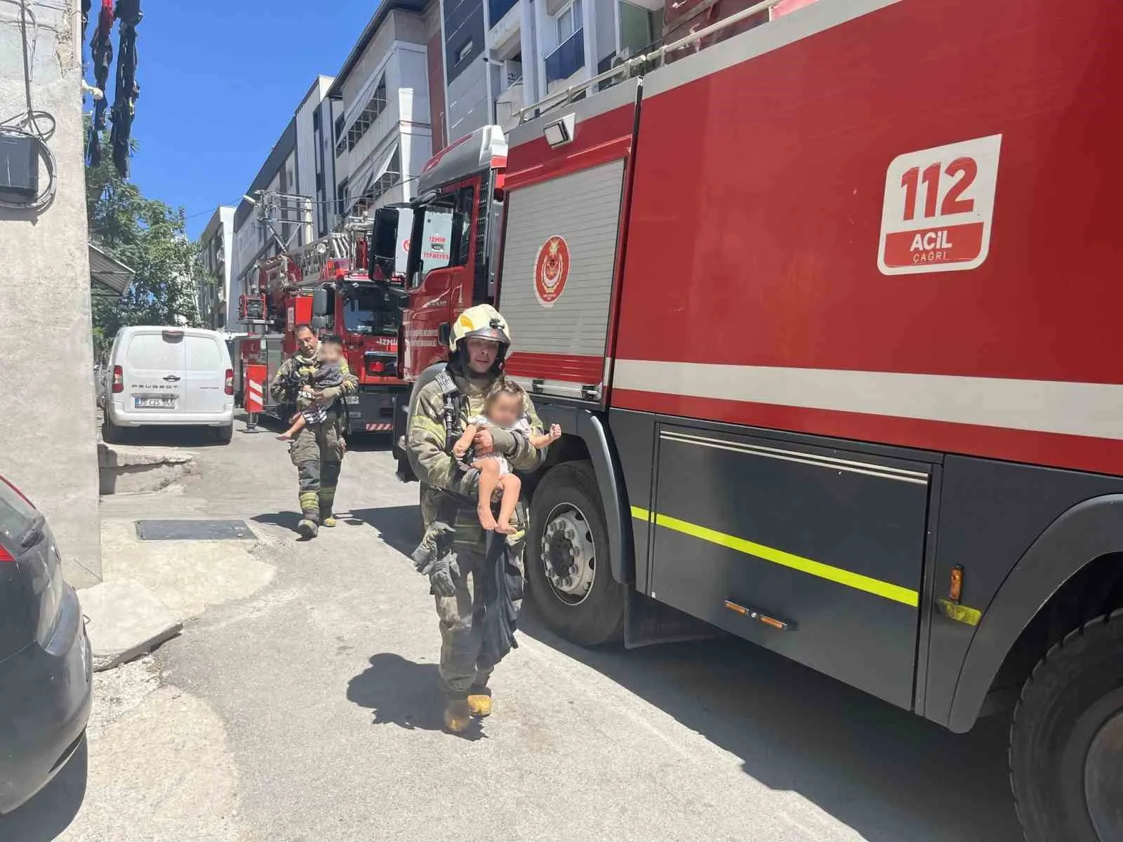 İzmir'in kahramanları Temmuz ayında nefes kesti: 6 dakikada olay yerindeler