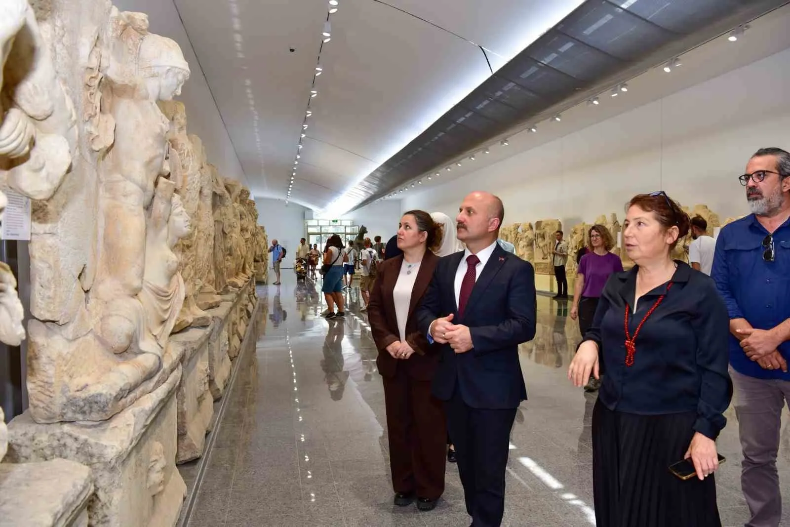 Afrodisias’ta tarih yeniden canlandı: Müzenin kapılarını ilk Vali Varol araladı