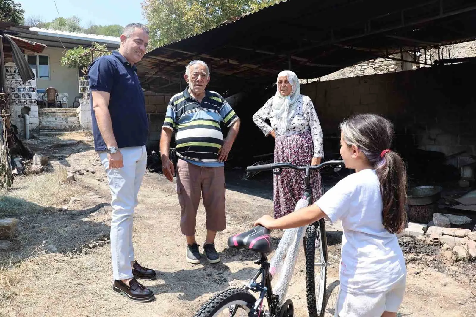 Minik Hazal’ın gözyaşları Başkan Arıcı ile sevince dönüştü