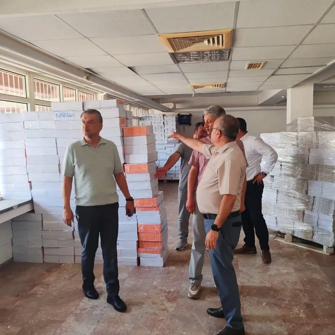 Nazilli'de ders zili öncesi hummalı hazırlık: Kitaplar için tam kadro denetim