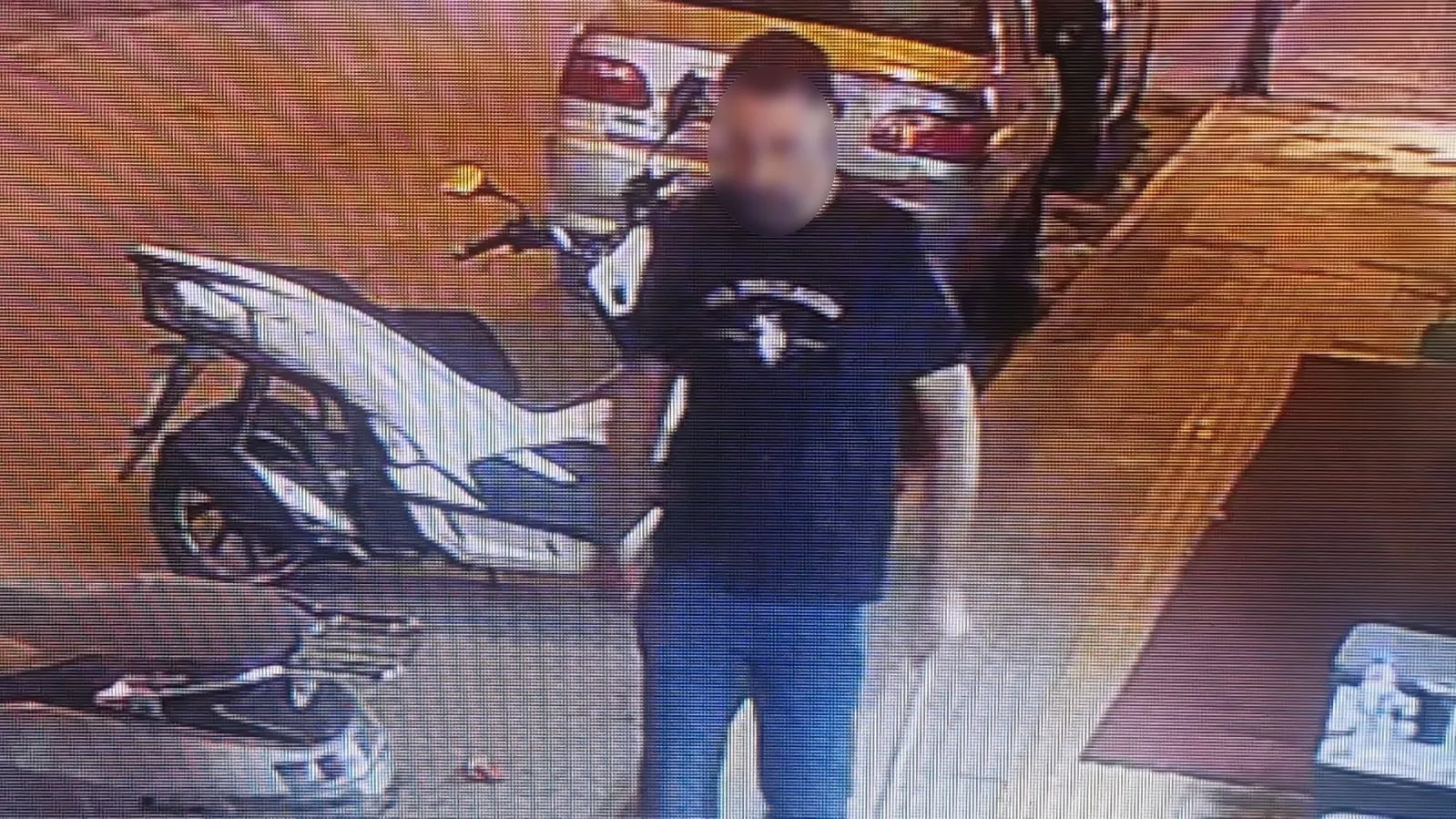 Söke’de Kafe İşletmecisine Sopalı Dehşet: O Anlar Kamerada