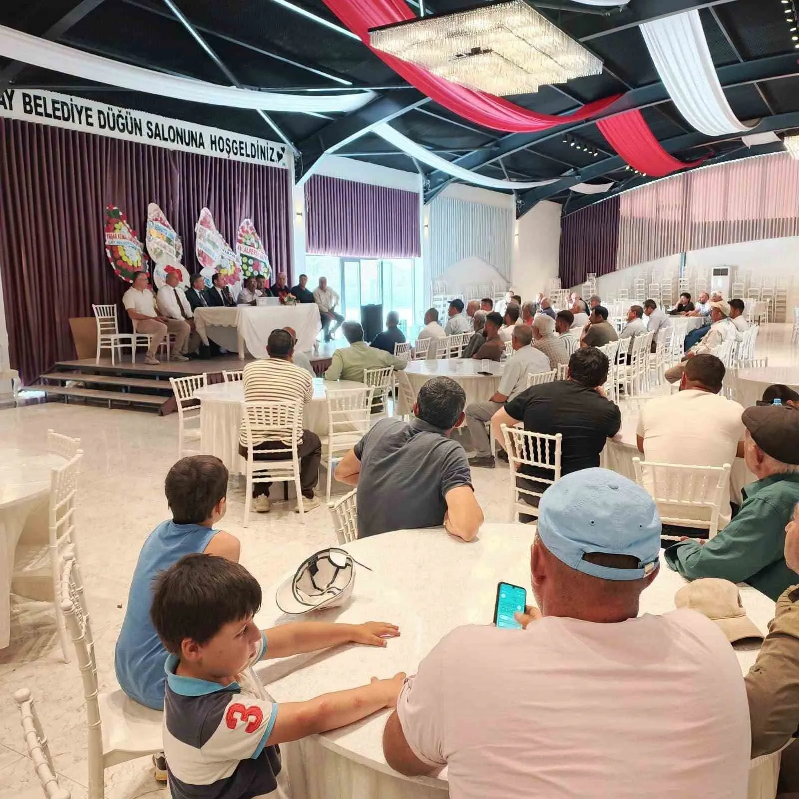 Çay ilçesinde hayvancılığa büyük destek: Üreticilerin yüzü kura çekimiyle güldü