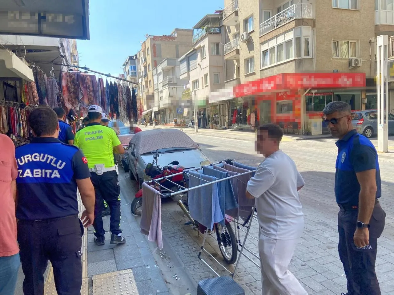 Turgutlu sokaklarında işgal operasyonu: Yaya önceliği için düğmeye basıldı