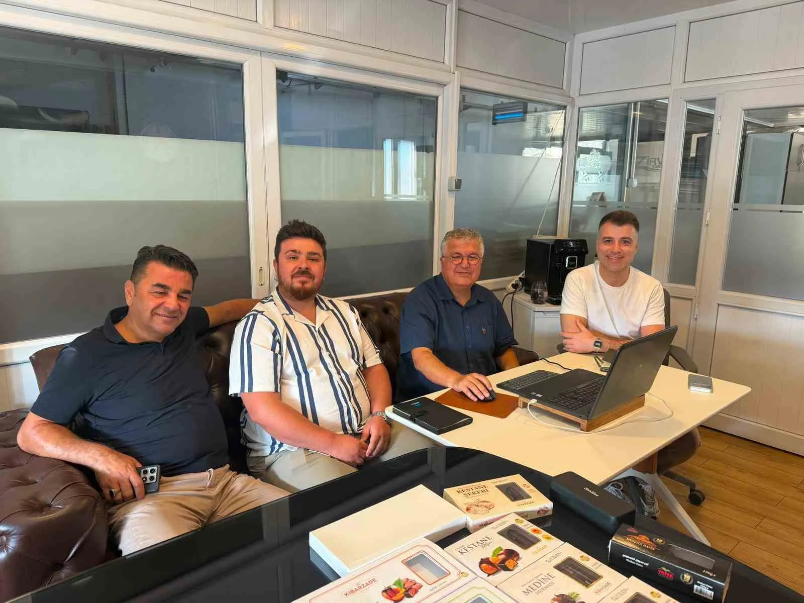 Aydınlı Sanayicilere Kapı Kapı İhracat Rehberliği