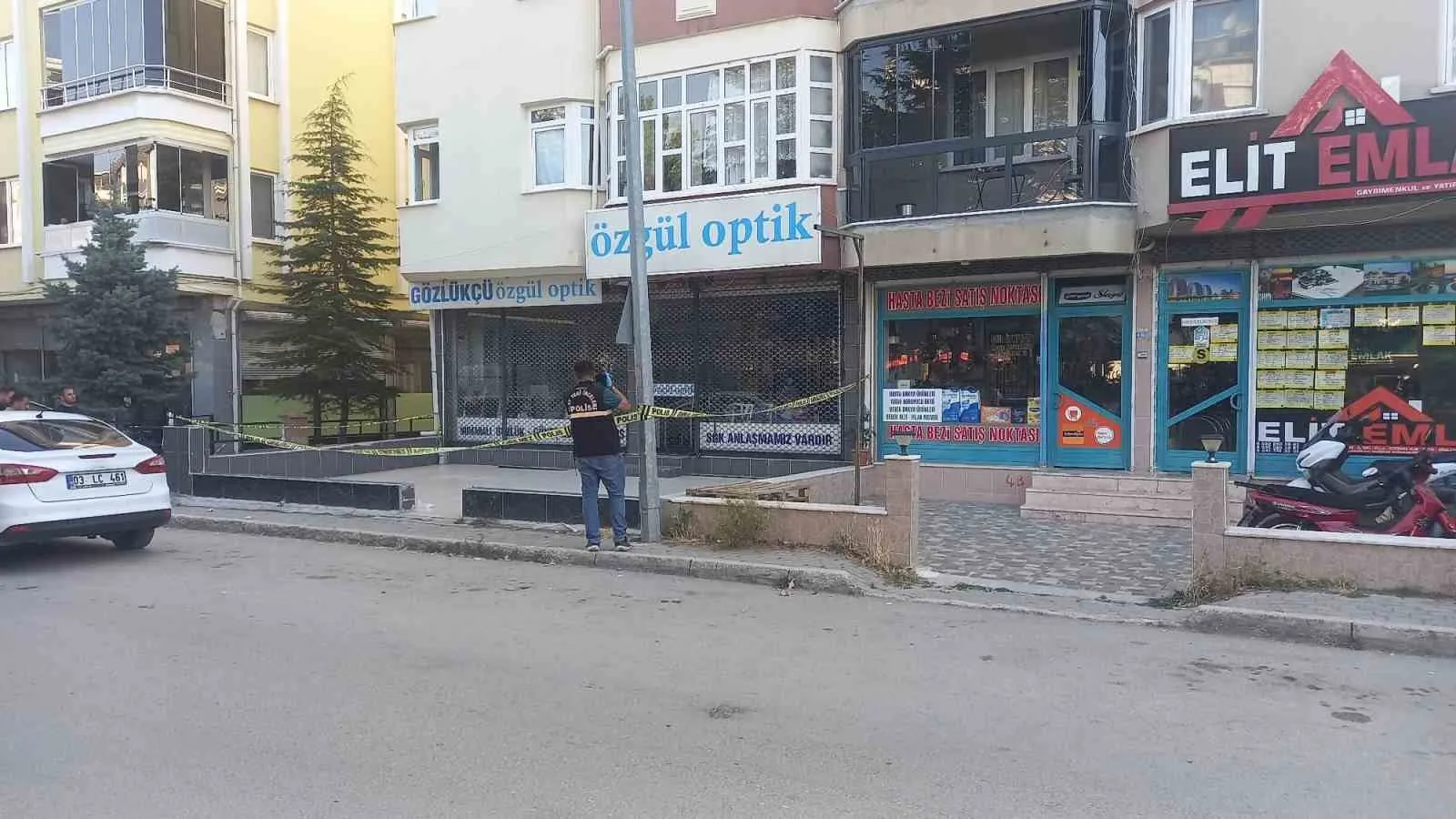 Sandıklı’da yürek yakan kaza: 62 yaşındaki kadın evinin penceresinden düşerek can verdi