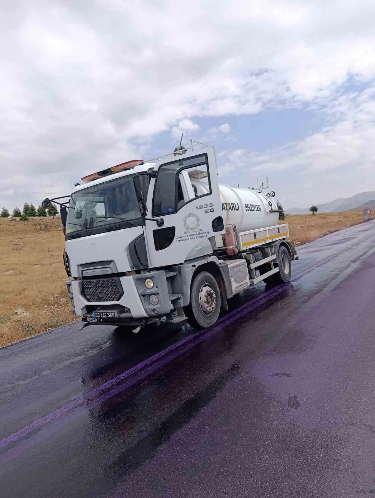 Afyonkarahisar yolunda mor alarm: Sürücüler neye uğradığını şaşırdı