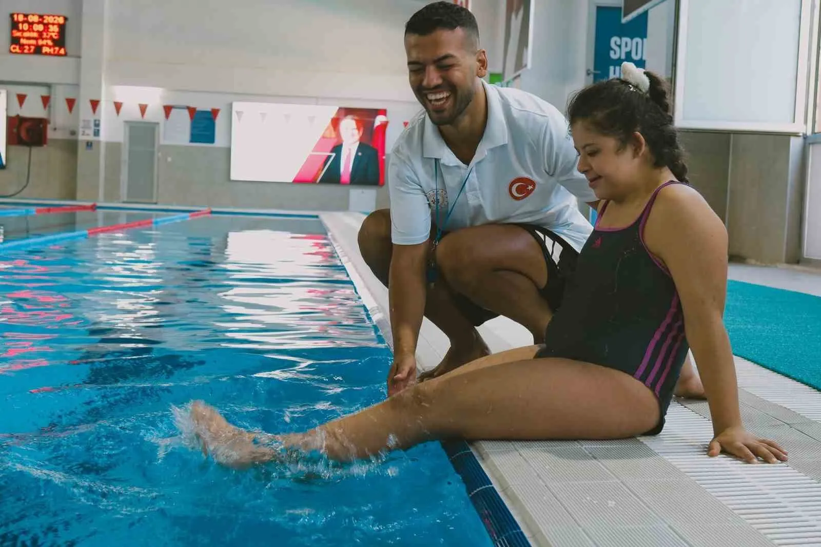 Pınarbaşı Havuzu'nda engel tanımayan kulaçlar: Özel sporcular hayata karışıyor