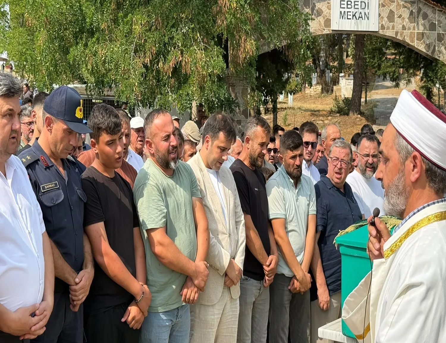 Kula’da yürek yakan veda: 13 yaşındaki Fikri son yolculuğuna uğurlandı