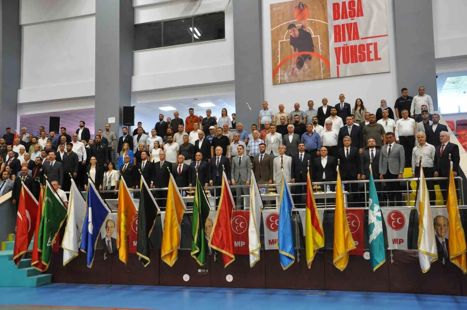 Salihli MHP’de yeni dönem: Sefa Ergün güven tazeledi