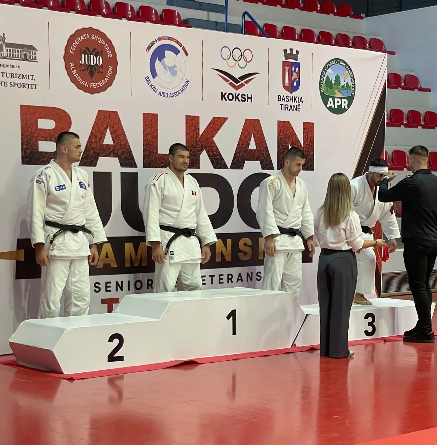 Mindere acı içinde çıktı, Balkan üçüncülüğüyle döndü: Enes Pınar'ın büyük fedakarlığı