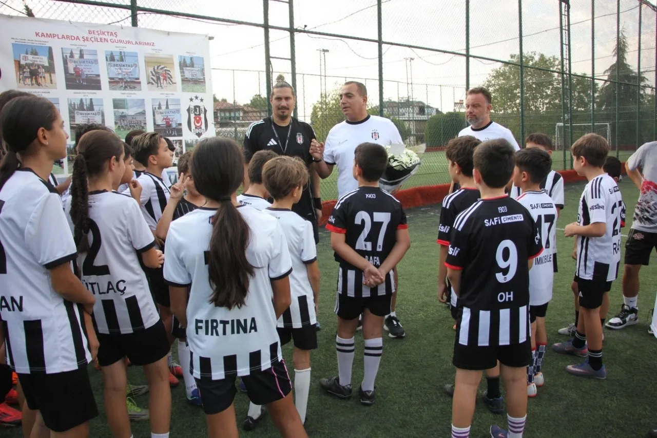 Beşiktaş'ın geleceği Denizli'de şekilleniyor: Erkan Avseren'den altyapı vurgusu
