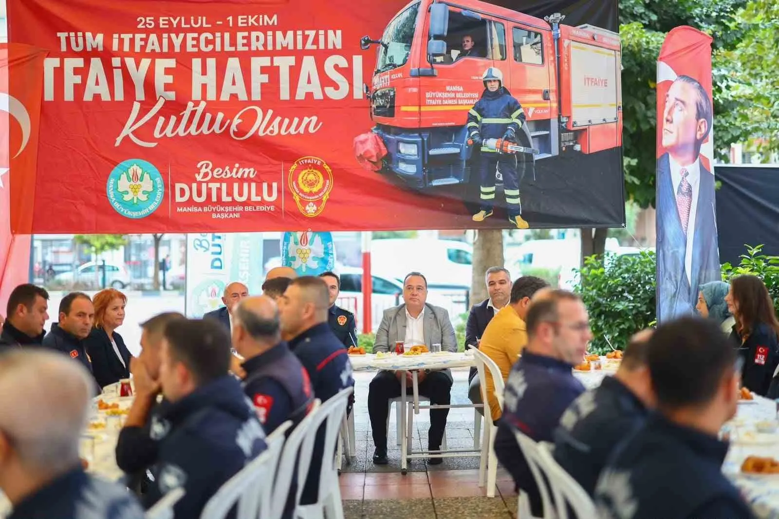 Manisa’nın kahramanlarına Başkan Dutlulu’dan anlamlı ziyaret