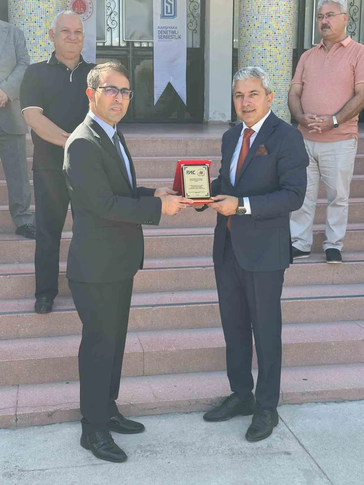 Okullarda yeni dönem öncesi hummalı çalışma: Denetimli serbestlik yükümlüleri sahaya indi