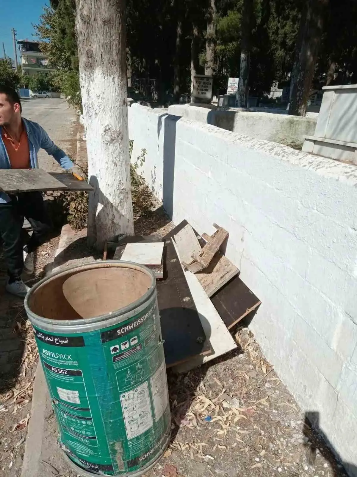 Germencik'te sokaklar çöp değil yaşam alanı: Belediyeden kritik uyarı