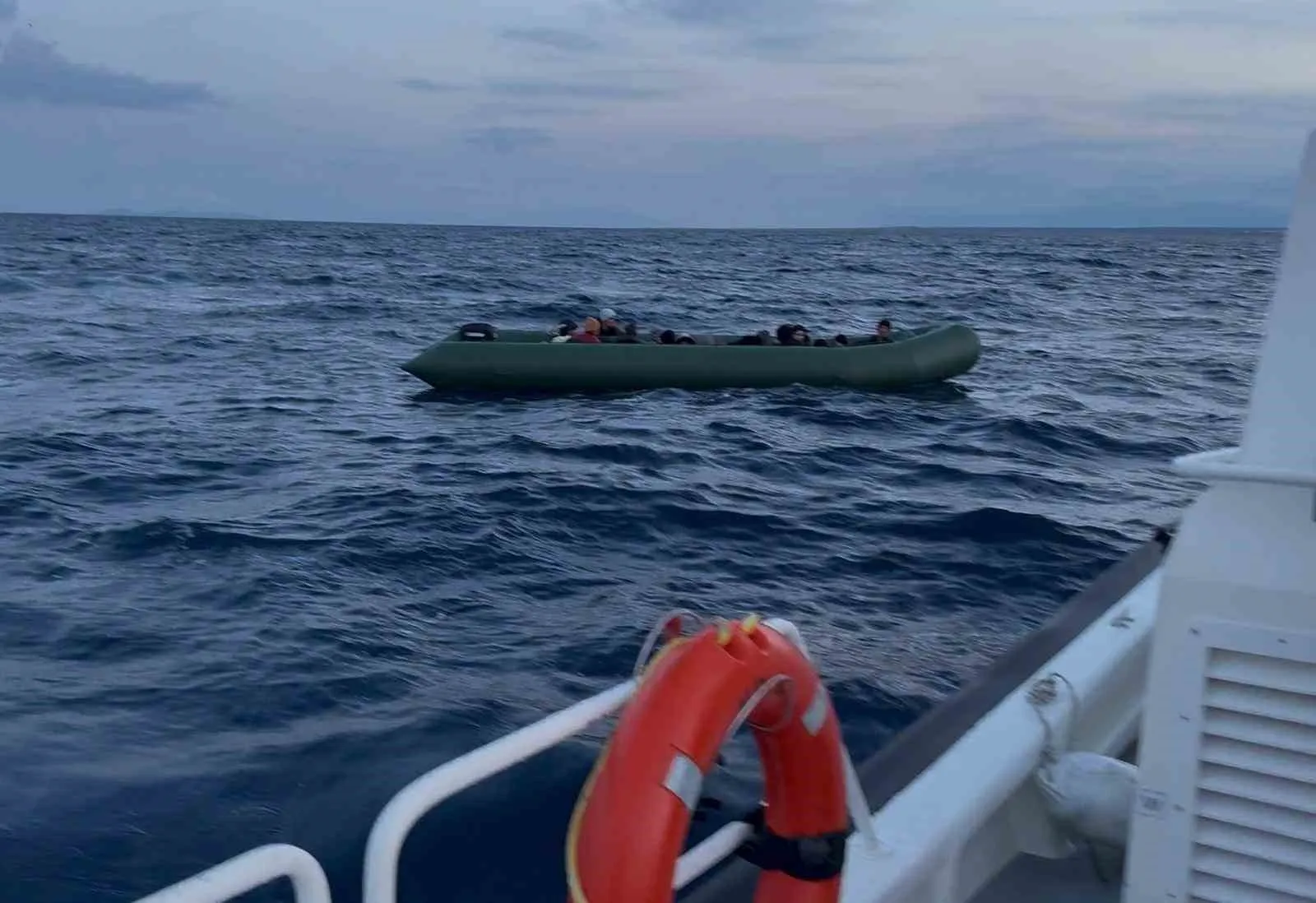 Ege'de düzensiz göç trafiğinde dikkat çeken düşüş: Sahil Güvenlik'in denetimleri sonuç verdi