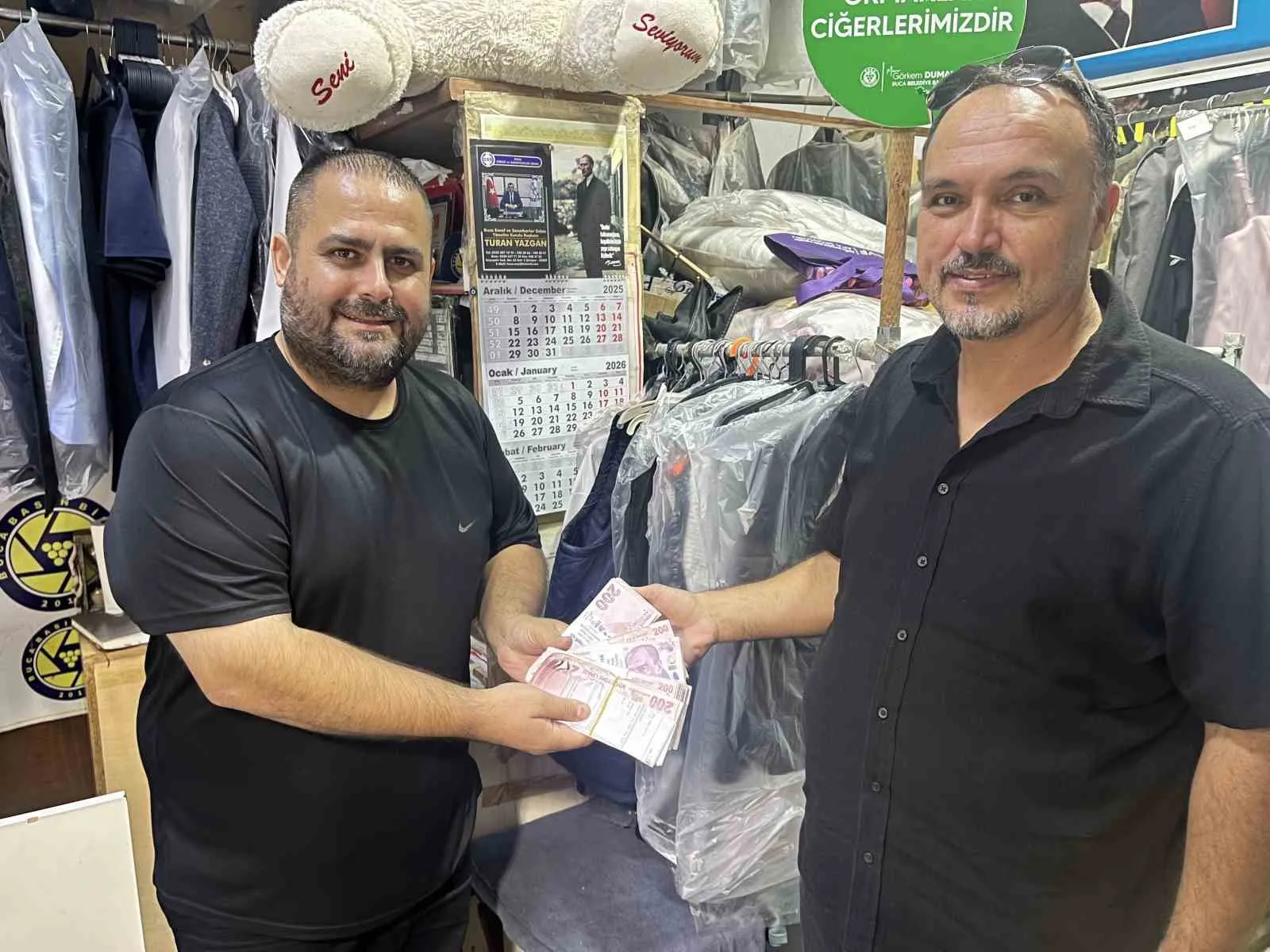Hesabına yatan 83 bin lirayı görünce gözüne uyku girmedi: Dürüst esnafın vicdan zaferi