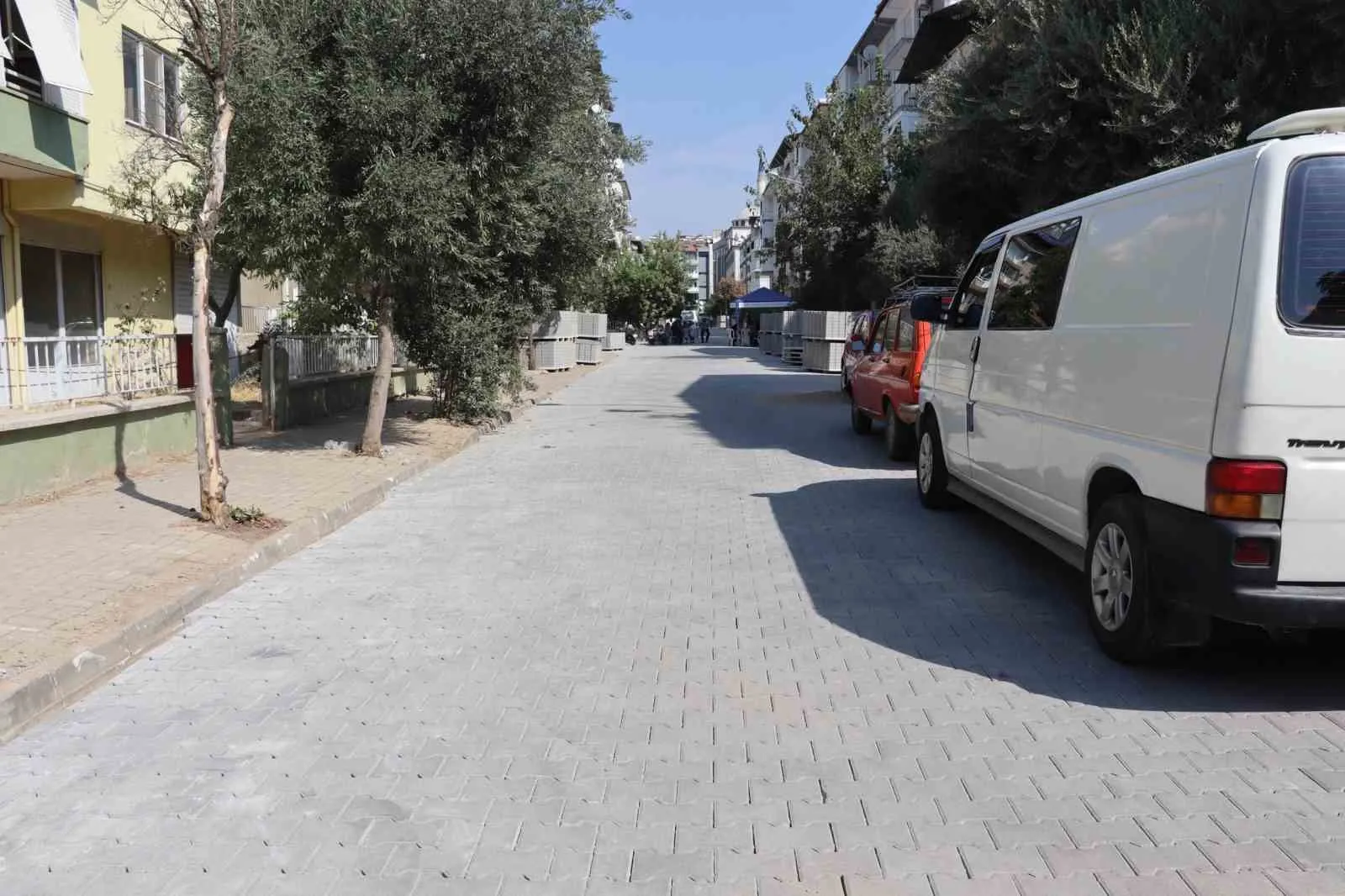 Nazilli'de asfalt seferberliği: 19 noktada sona gelindi