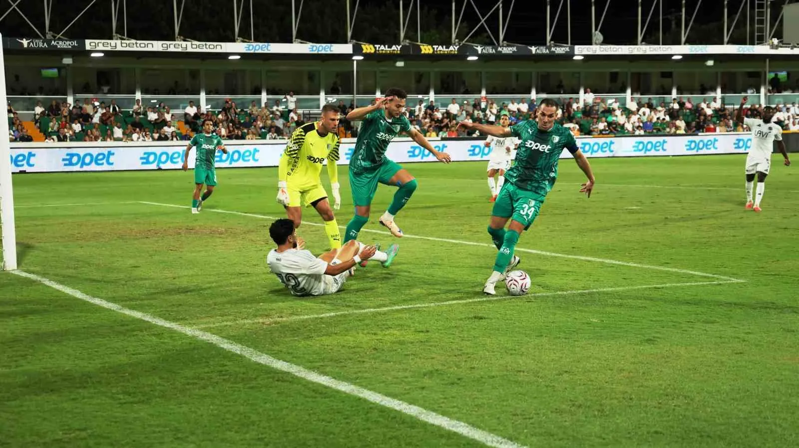 Bodrum FK evinde fırtına gibi esti: Batman Petrolspor’a geçit yok