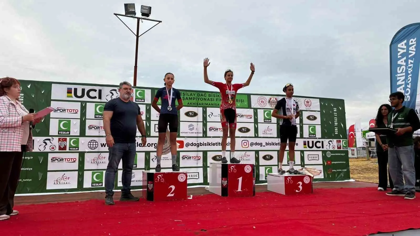 Akhisar’ın pedal kahramanları Türkiye Şampiyonası’na damga vurdu