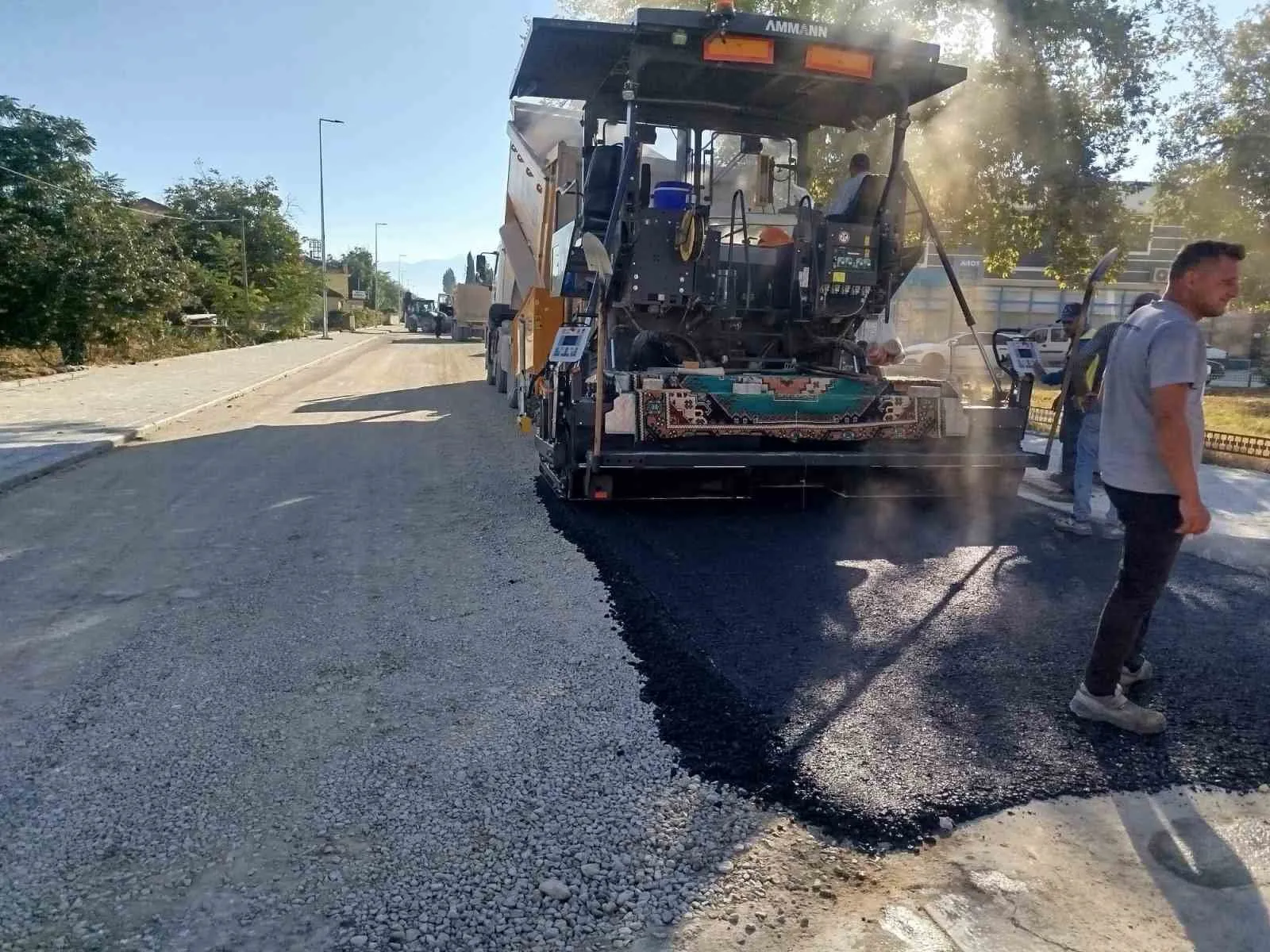 Çivril’de iki nesillik çile bitti: Işıklı-Değirmenönü Caddesi modern yüzüne kavuştu